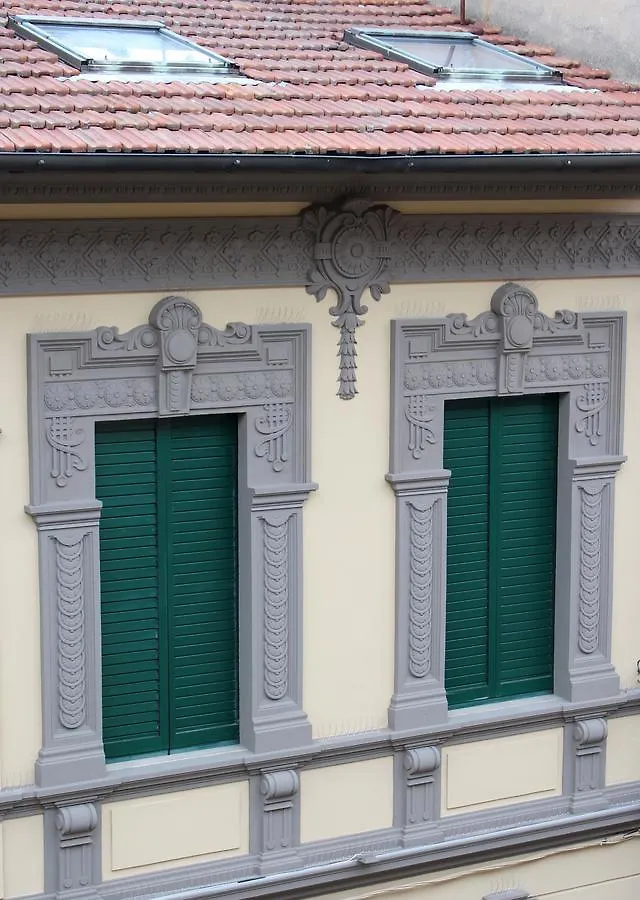 Palazzo Cini Luxury Rooms In Pisa Bed & Breakfast