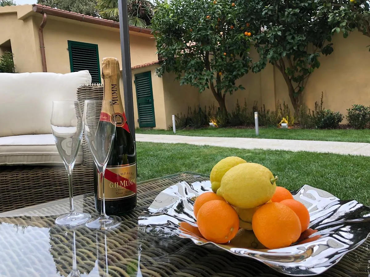 *** Bed & Breakfast Palazzo Cini Luxury Rooms In Pisa Italië
